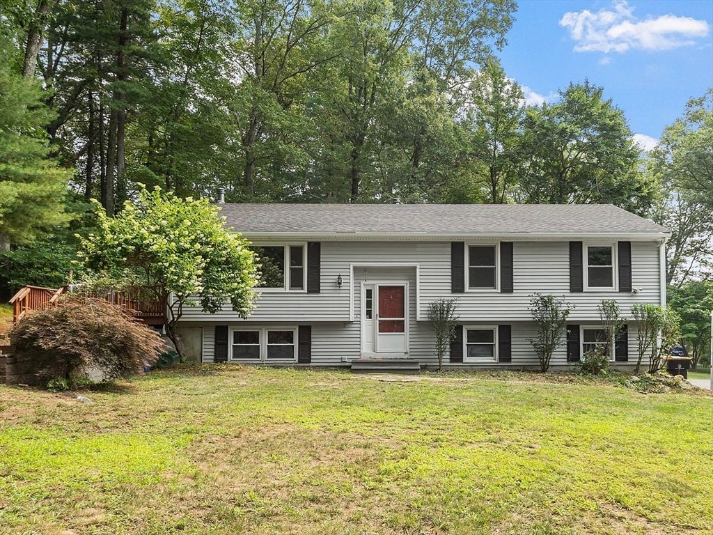 1021 Pleasant St, Framingham, MA 01701