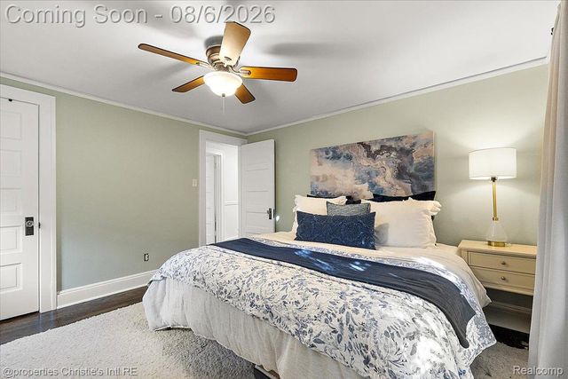 788 Rivard Boulevard, Grosse Pointe, MI 48230