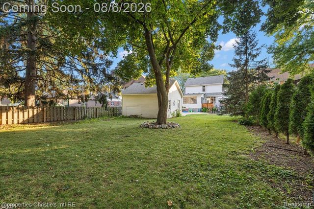 788 Rivard Boulevard, Grosse Pointe, MI 48230