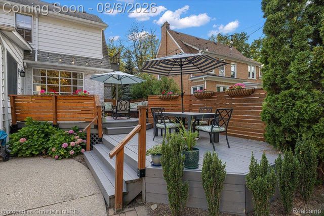 788 Rivard Boulevard, Grosse Pointe, MI 48230