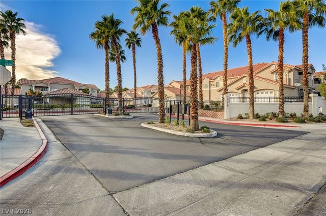 3327 Erva Street 207, Las Vegas, NV 89117