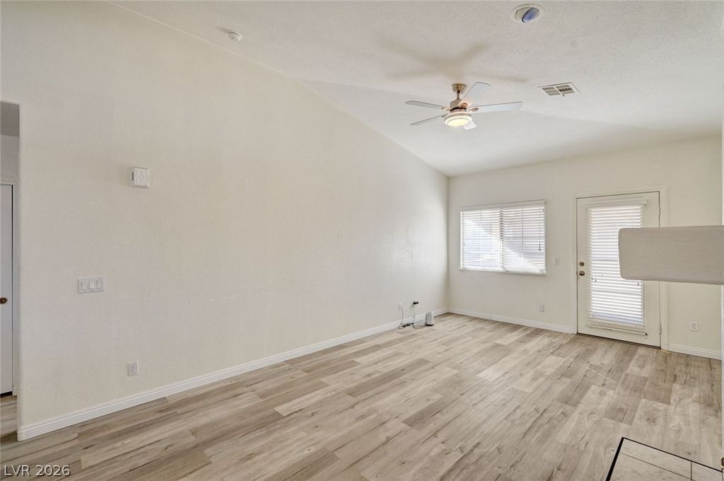Image 10 of property listing at 3327 Erva Street 207, Las Vegas, NV 89117