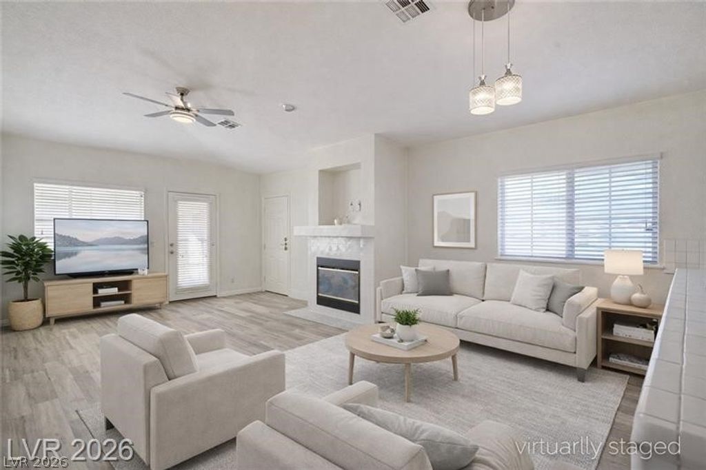 Image 7 of property listing at 3327 Erva Street 207, Las Vegas, NV 89117