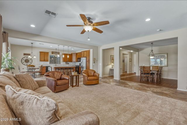 9914 W PATRICK Lane, Peoria, AZ 85383