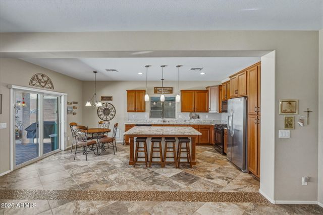 9914 W PATRICK Lane, Peoria, AZ 85383