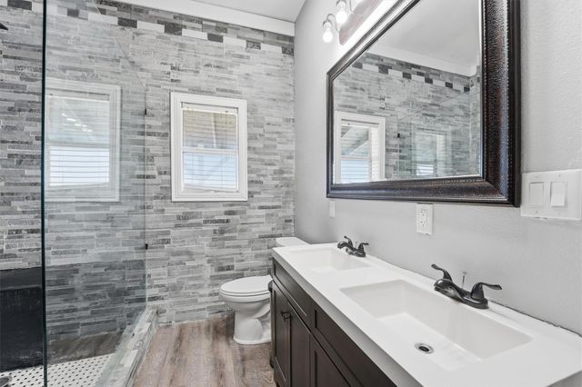 21902 Ramsey Road, Crosby, TX 77532