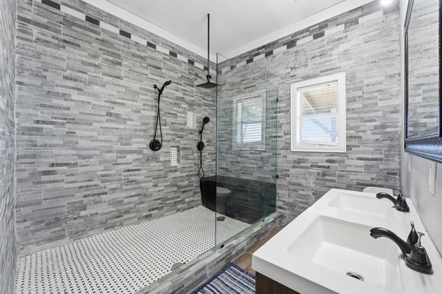 21902 Ramsey Road, Crosby, TX 77532