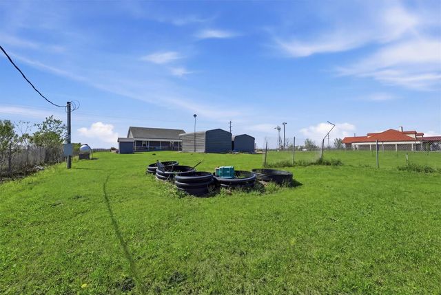 21902 Ramsey Road, Crosby, TX 77532