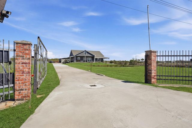 21902 Ramsey Road, Crosby, TX 77532