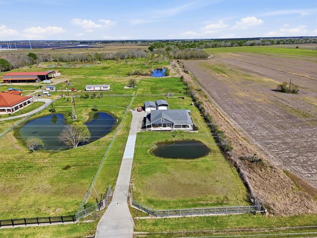 21902 Ramsey Road, Crosby, TX 77532