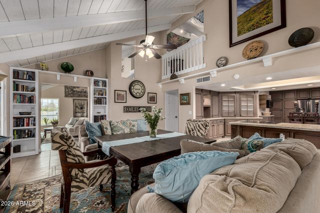 1806 S LOS ALAMOS --, Mesa, AZ 85204