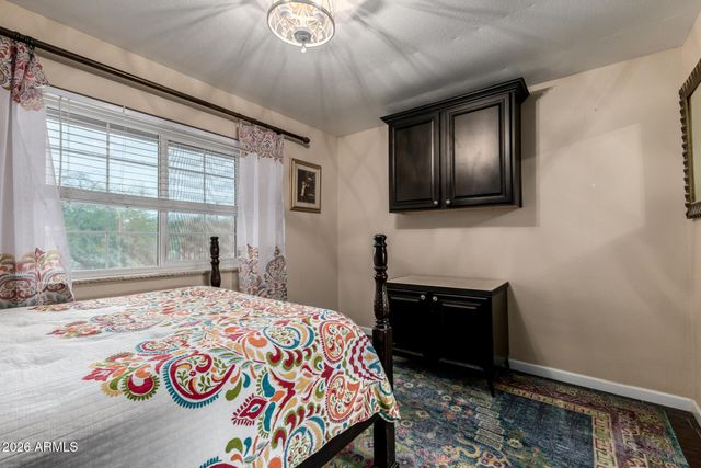 1806 S LOS ALAMOS --, Mesa, AZ 85204