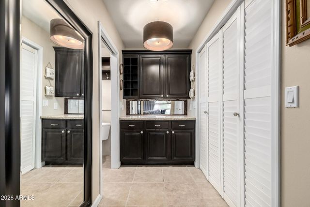 1806 S LOS ALAMOS --, Mesa, AZ 85204