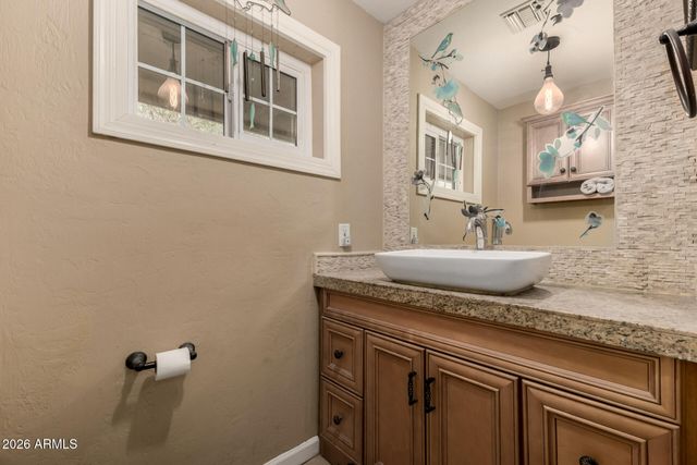 1806 S LOS ALAMOS --, Mesa, AZ 85204