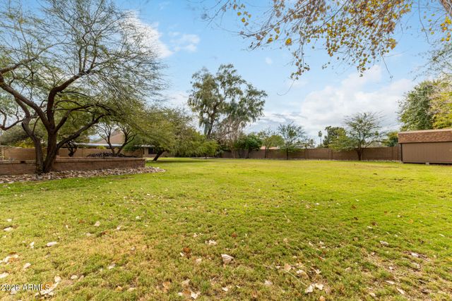 1806 S LOS ALAMOS --, Mesa, AZ 85204