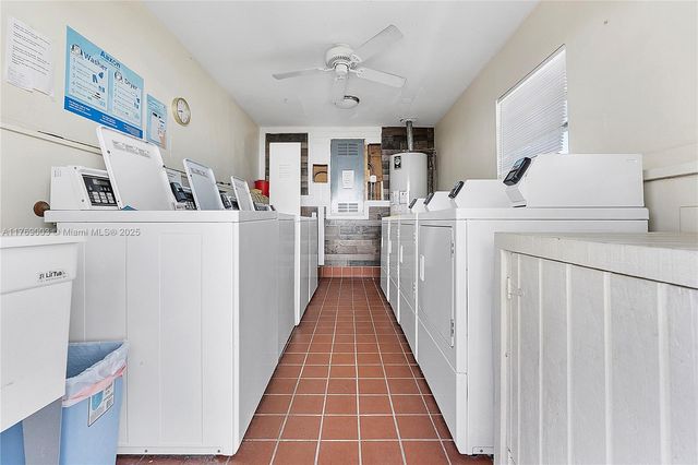 1520 Mckinley St 206E, Hollywood, FL 33020