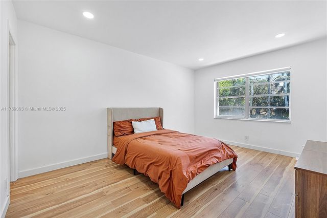 1520 Mckinley St 206E, Hollywood, FL 33020