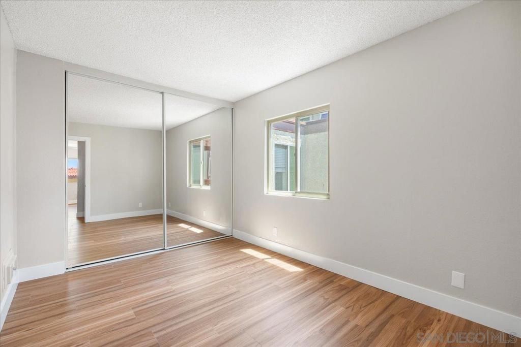 Image 10 of property listing at 5473 Adobe Falls 9, San Diego, CA 92120