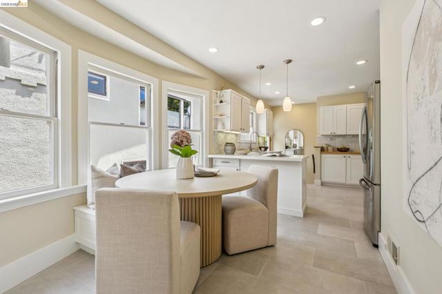 4630 EDGEWOOD AVENUE, Oakland, CA 94602