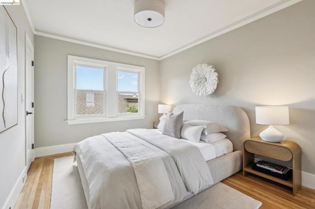 4630 EDGEWOOD AVENUE, Oakland, CA 94602