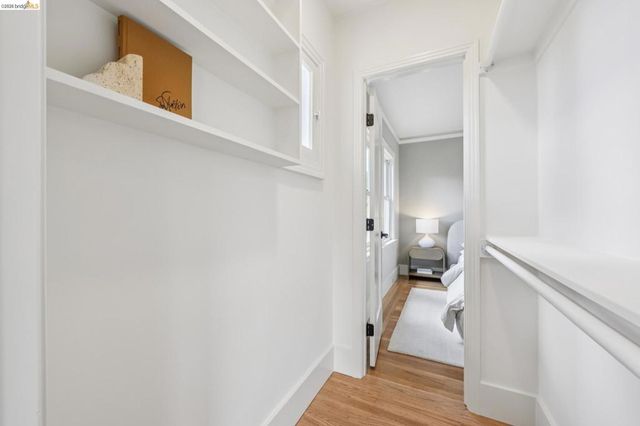 4630 EDGEWOOD AVENUE, Oakland, CA 94602