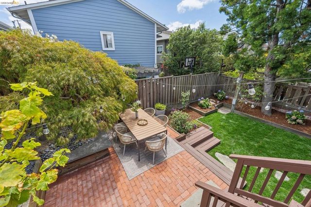 4630 EDGEWOOD AVENUE, Oakland, CA 94602
