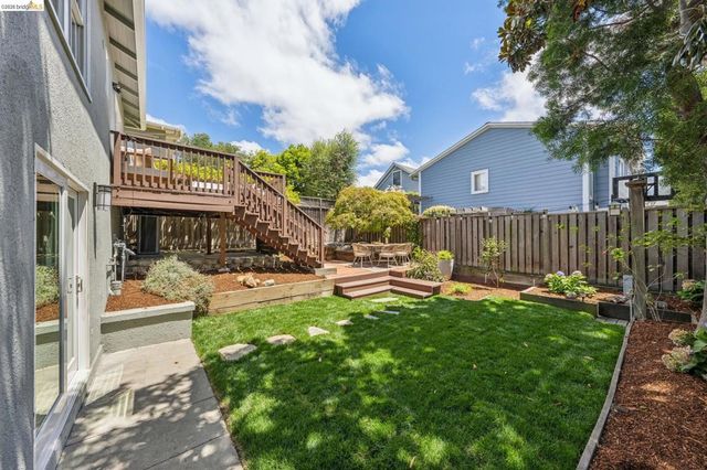 4630 EDGEWOOD AVENUE, Oakland, CA 94602