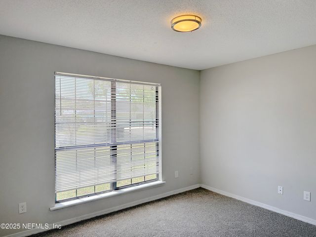 8161 CROSSWIND Road, Jacksonville, FL 32244
