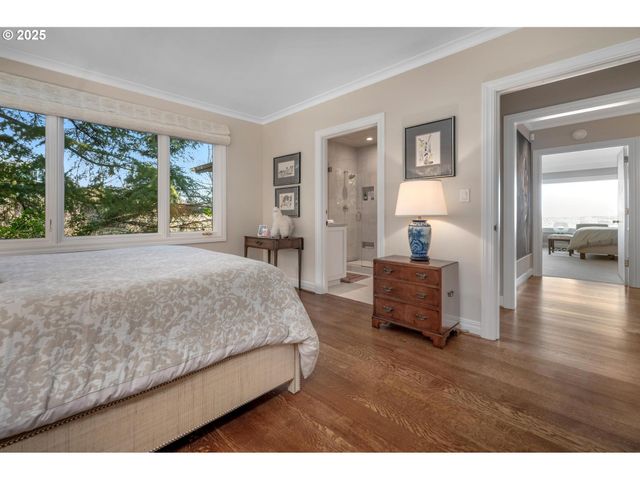 1205 Sw MYRTLE Dr, Portland, OR 97201