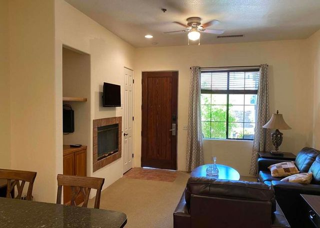 50690 Santa Rosa Plaza 1, La Quinta, CA 92253
