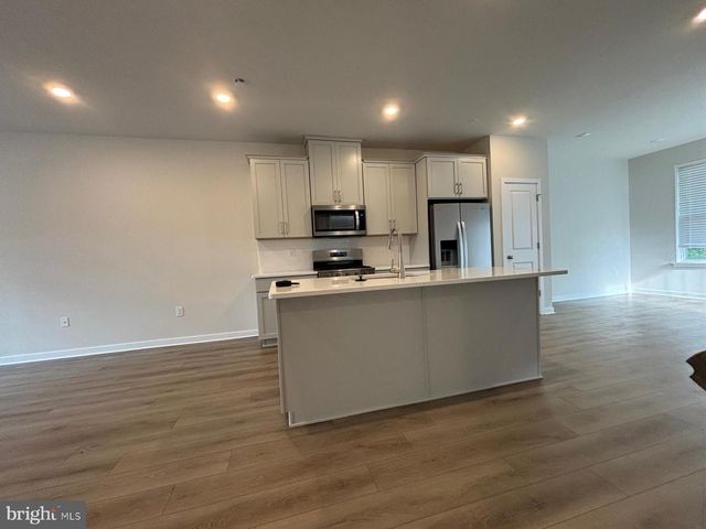 130 ABRAMO VICTOR DR, Downingtown, PA 19335