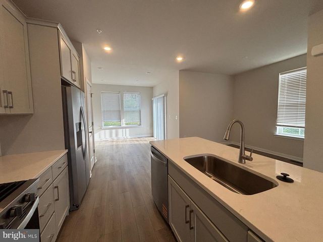130 ABRAMO VICTOR DR, Downingtown, PA 19335
