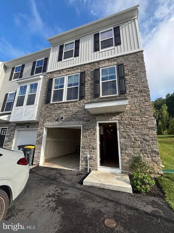 130 ABRAMO VICTOR DR, Downingtown, PA 19335