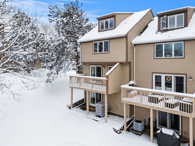 1215 Sheffield Way 1215, Saugus, MA 01906