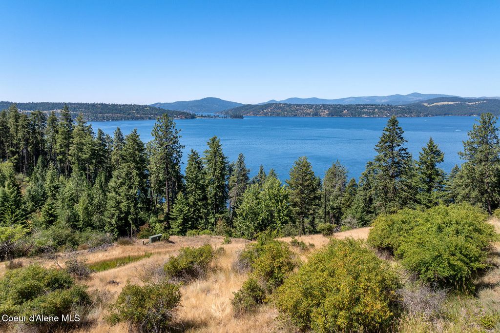 E Dewey Drive, Coeur d'Alene, ID 83814 photo 3