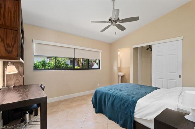 9977 Treasure Cay Ln, Bonita Springs, FL 34135