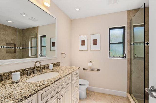 9977 Treasure Cay Ln, Bonita Springs, FL 34135