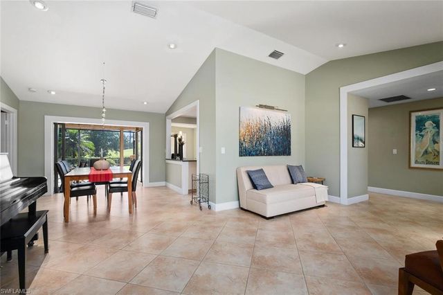 9977 Treasure Cay Ln, Bonita Springs, FL 34135