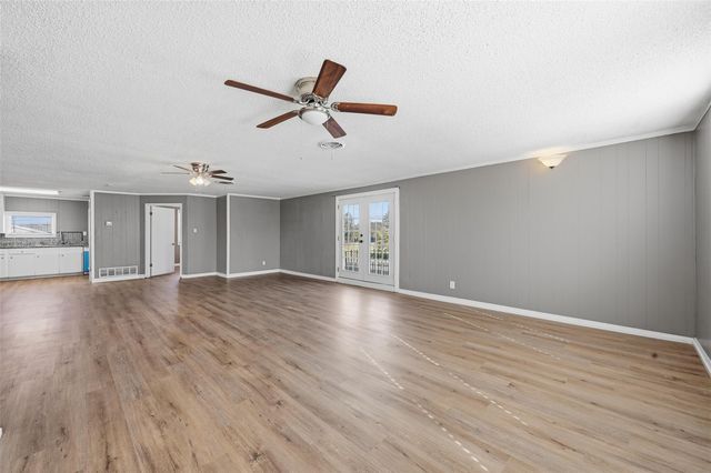 13485 Liberty School Road 2, Azle, TX 76020