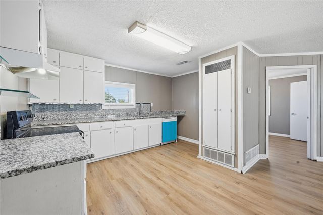 13485 Liberty School Road 2, Azle, TX 76020