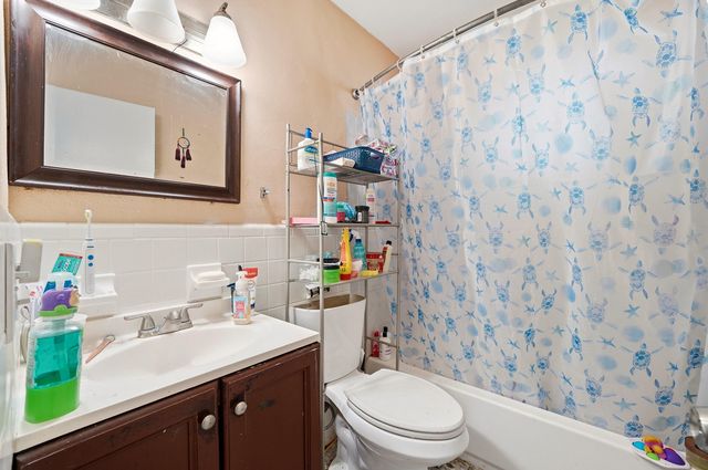 6871 SW 16th Court, North Lauderdale, FL 33068