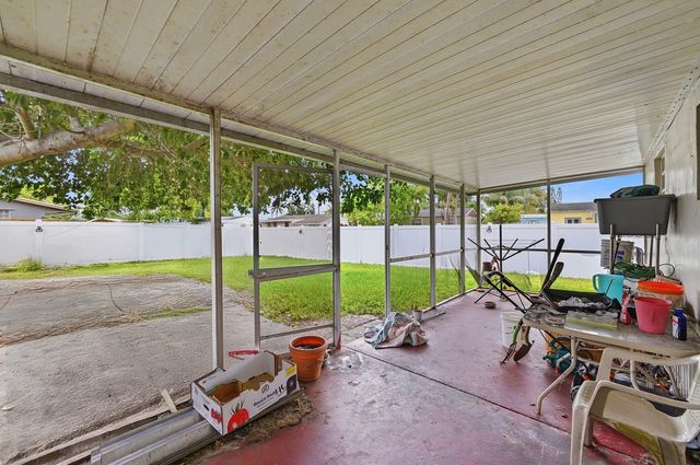 6871 SW 16th Court, North Lauderdale, FL 33068
