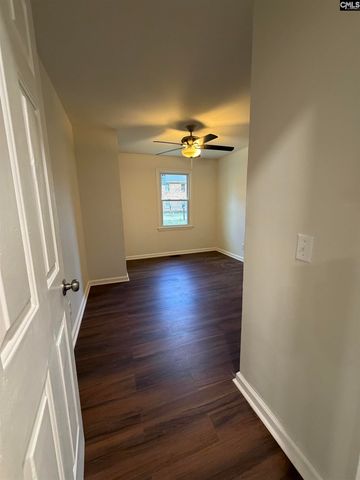 6 Crescent Lane, Columbia, SC 29212