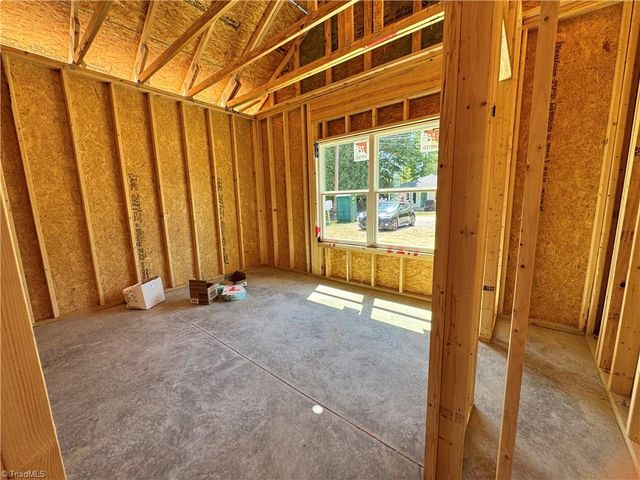 408 Dobson Street, Kernersville, NC 27284