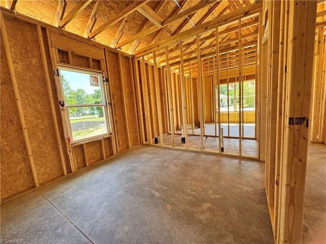 408 Dobson Street, Kernersville, NC 27284