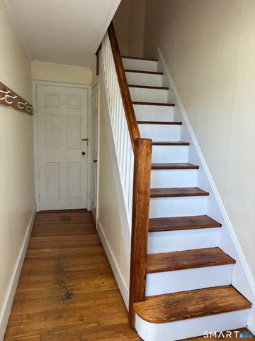119 Old Boston Post Road 2nd Floor, Old Saybrook, CT 06475