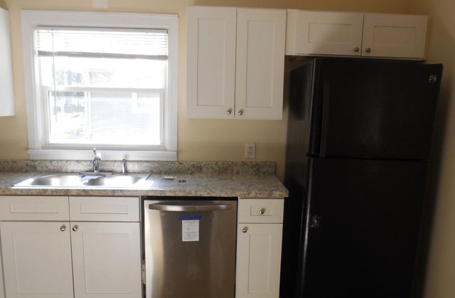 42 Indian Trail, Merrillville, IN 46410