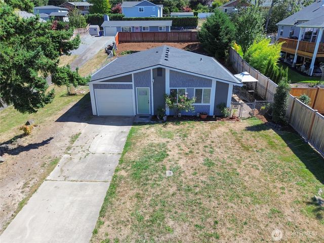 715 Stevens Street, Steilacoom, WA 98388