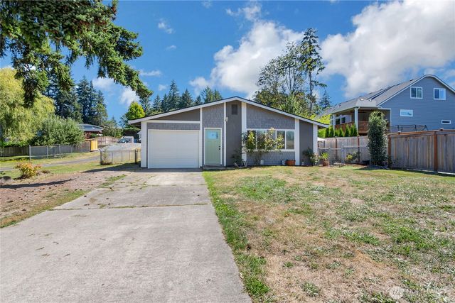 715 Stevens Street, Steilacoom, WA 98388
