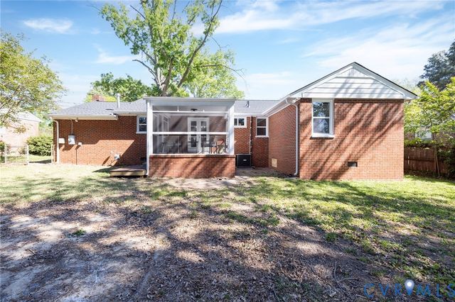 2212 Manlyn Rd, Henrico, VA 23229